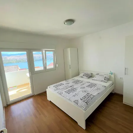 Novak Apartment Pag Town